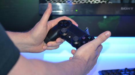 Hands-on review: E3 2013: DualShock 4 controller