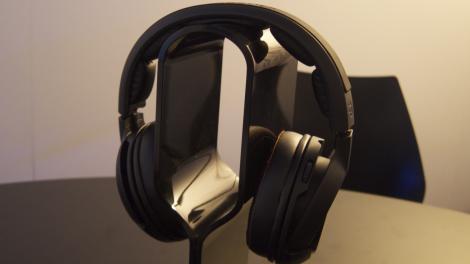 Hands-on review: Exclusive: SteelSeries H Wireless headset