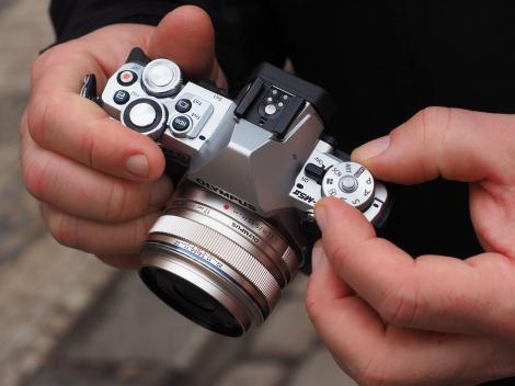 Hands-on review: Olympus OM-D E-M5 Mark II
