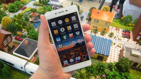 Review: Updated: Oppo R7