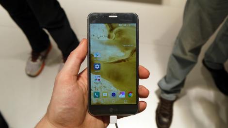 Hands-on review: MWC 2016: LG X Cam