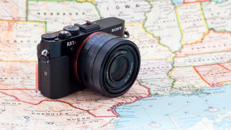 Review: Sony RX1R II