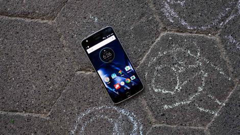 Hands-on review: IFA 2016: Moto Z Play